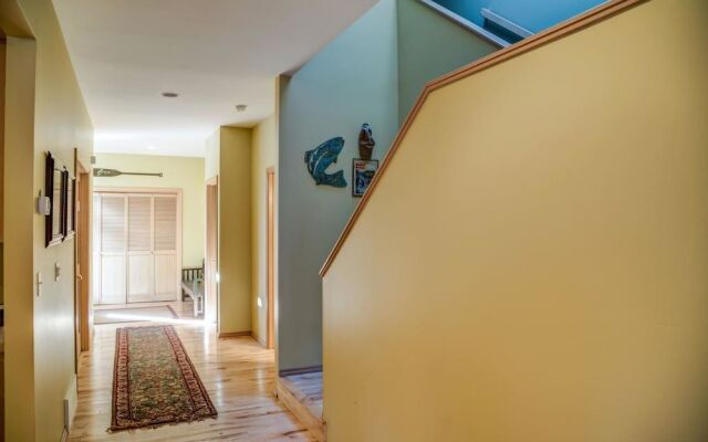 Bozeman - East Gallatin Retreat