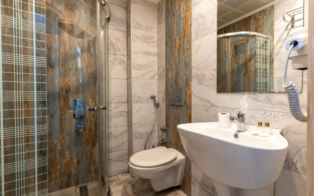 Fengo Hotel