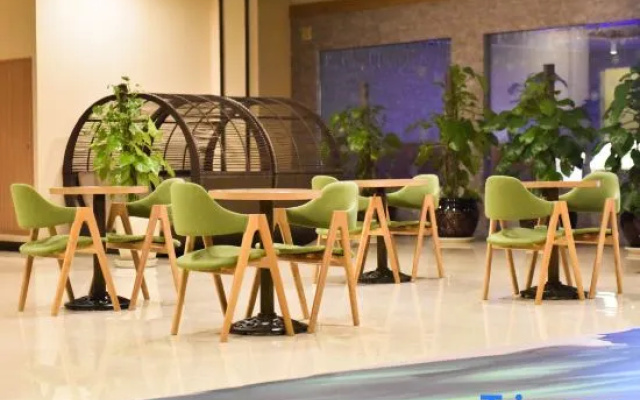 Tangland Hotel