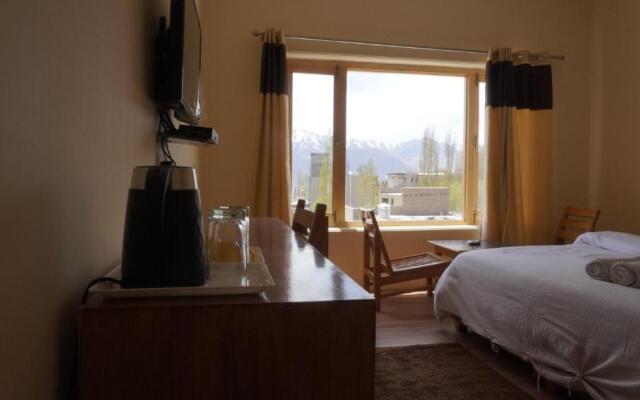 16 Arahat Guest House