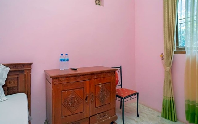 RedDoorz Syariah near Batu Night Spectacular 3