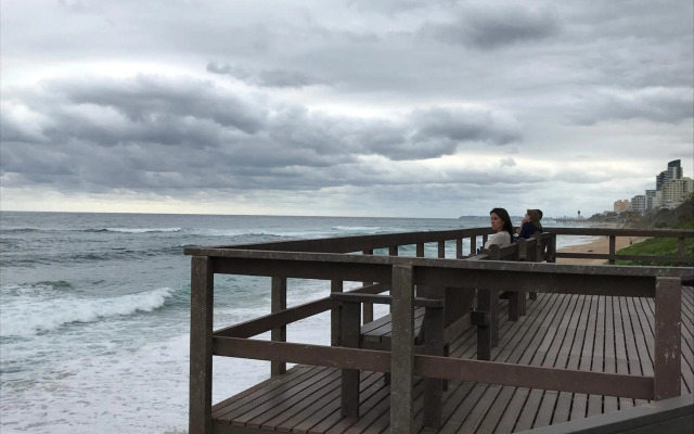 Umhlanga Beach Front 4 Sleeper