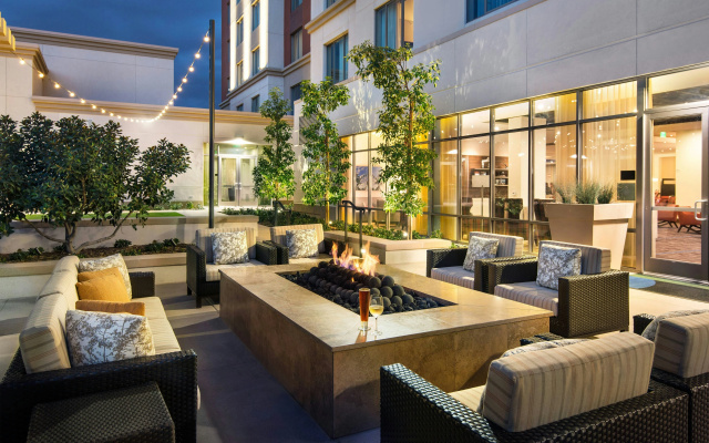 Courtyard Irvine Spectrum