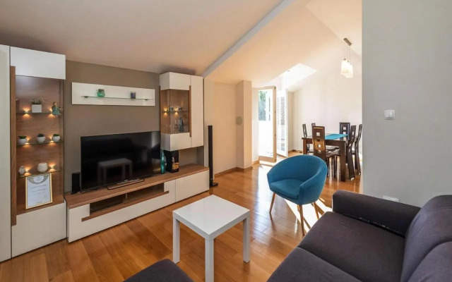 Holiday Home In Petrcane