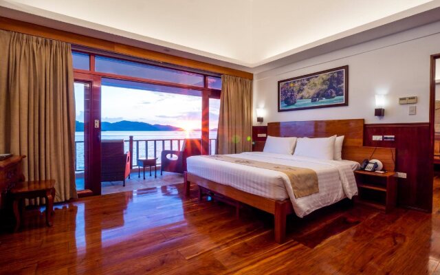 Sunlight Eco Tourism Island Resort