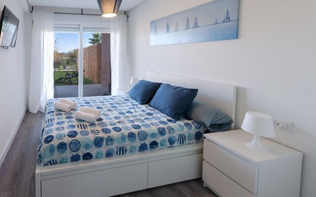 Happy - Apartment With Shared Pool in Oliva Nova