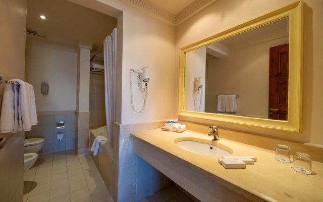 Continental Plaza Beach Resort (Ex. Inter Plaza Beach)