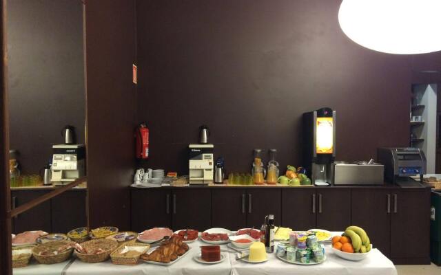 Hostal DP Cristal