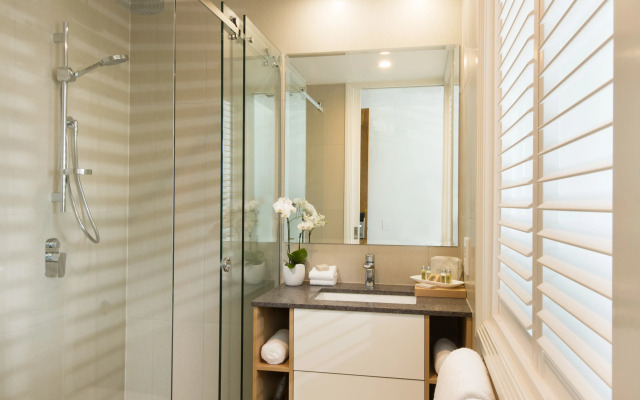 Heart Hotel and Gallery Whitsundays