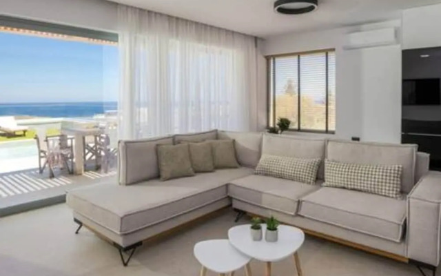 Palmyra Villas in Malevizi