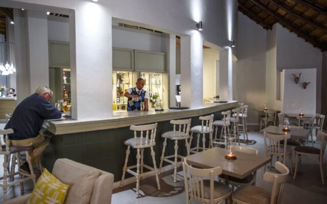 Protea Hotel by Marriott Oudtshoorn Riempie Estate
