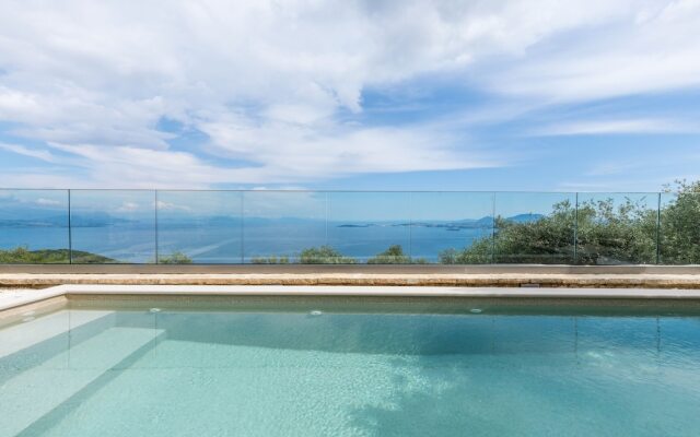 Bolla D'Oro Luxury Villas