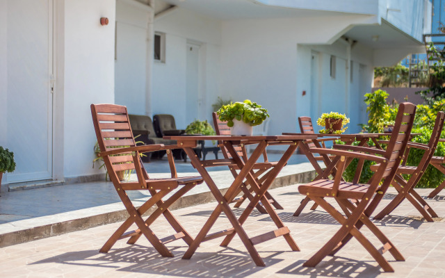 Iatridis Studios Faliraki