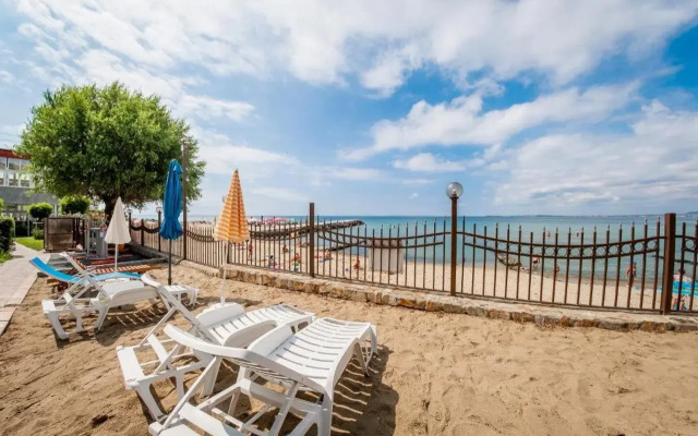Messambria Fort Beach