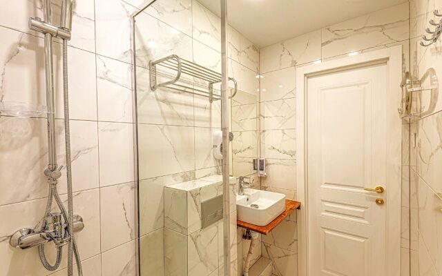 Courtyard Petrovka Hotel