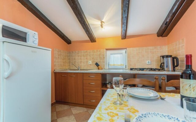 Amazing Home in Kastelir With Wifi and 2 Bedrooms