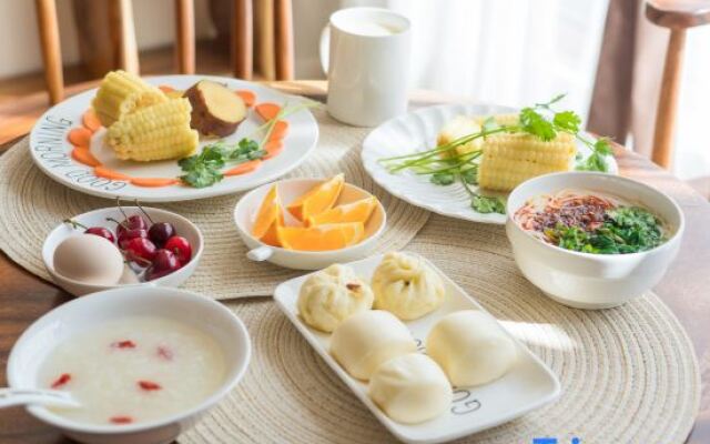 Shui Zhi Pan Lake View Inn