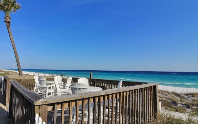 Capri 109 1 Bedroom 1 Bathroom Condo