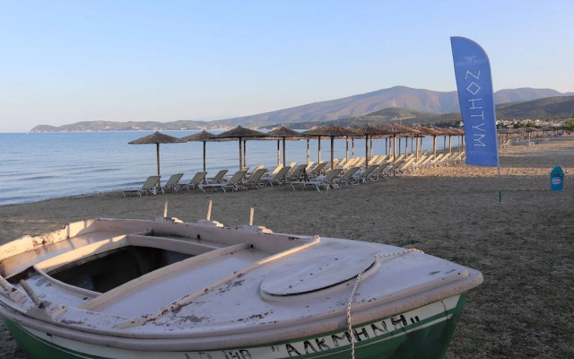 Mythos Bungalows