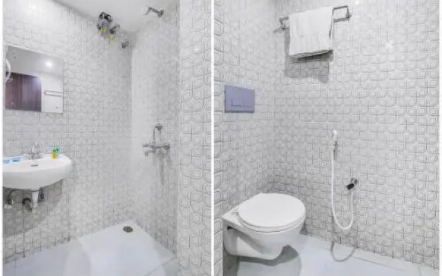 Fabhotel Pranjul Inn