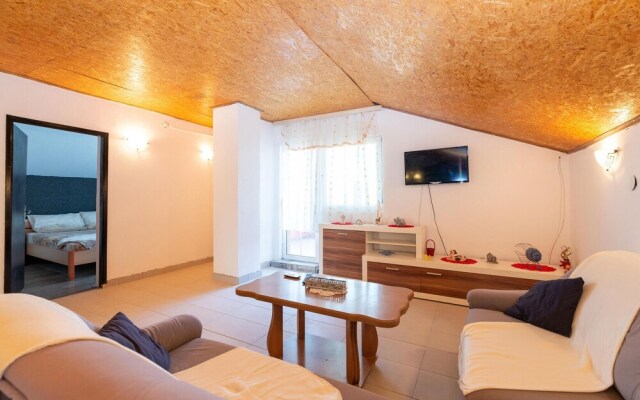 Nice Apartment in Benkovac With Wifi and 3 Bedrooms