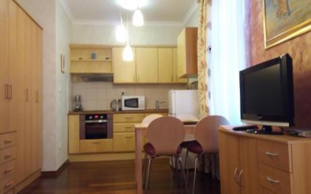 Apartma Oranžno Poletje Ljubljanski Dom