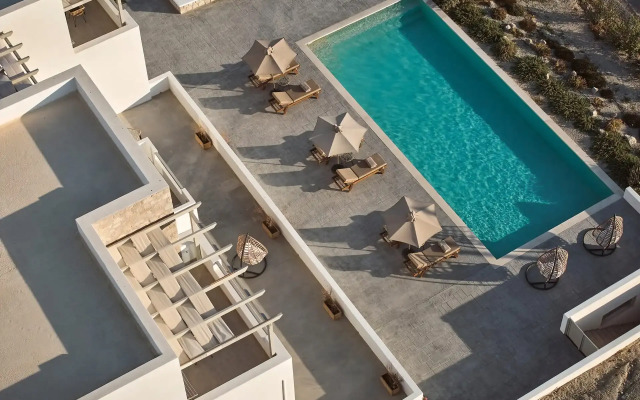 Kedros Milos Suites