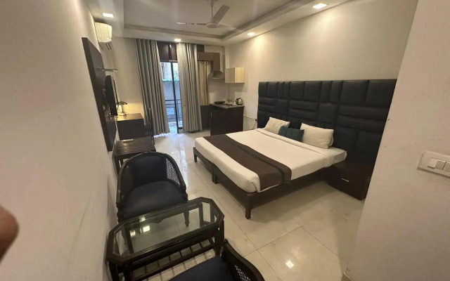 Perch Arbor-DLF Cyber City