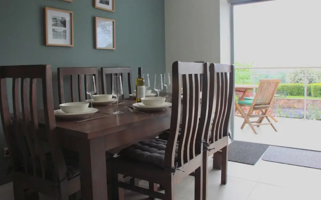3 Clough Cottages