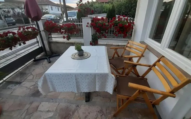Tija Apartment
