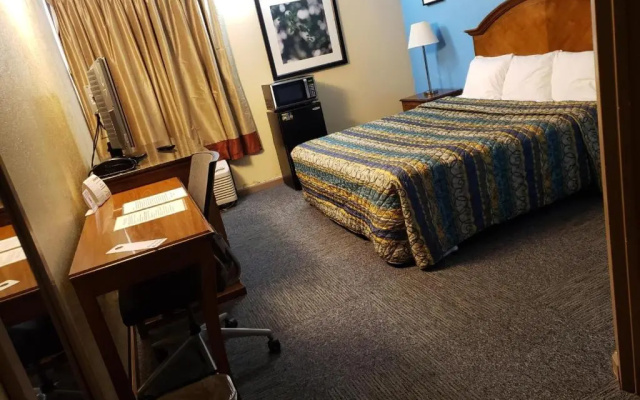 Red Carpet Inn