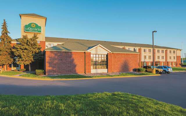 La Quinta Inn & Suites by Wyndham Minneapolis Northwest