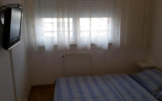 Apartment Petar i Dora