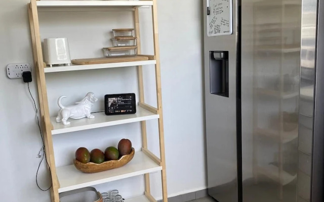 Sea Breeze Tunnel Hideaway 3