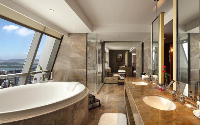 Crowne Plaza Wuxi Taihu by IHG