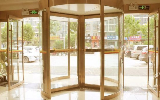 Super 8 Hotel Select (Chuzhou Dongpo West Road Langyashan Subway Station Branch)