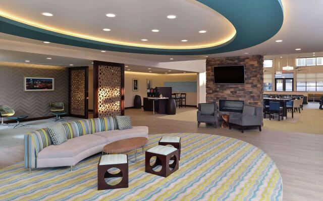 Homewood Suites By Hilton Cincinnati Mason