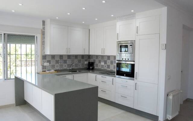 Villa Sandra Top Floor Casasol
