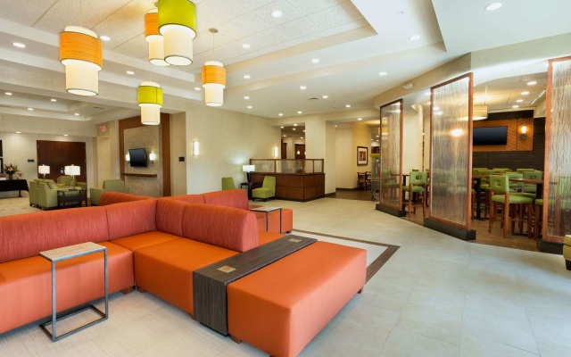 Drury Plaza Hotel Mt. Vernon