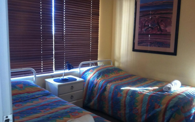 Bayviews & Harbourview Holiday Apartments