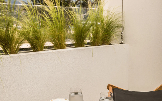 Canale Hotel & Suites