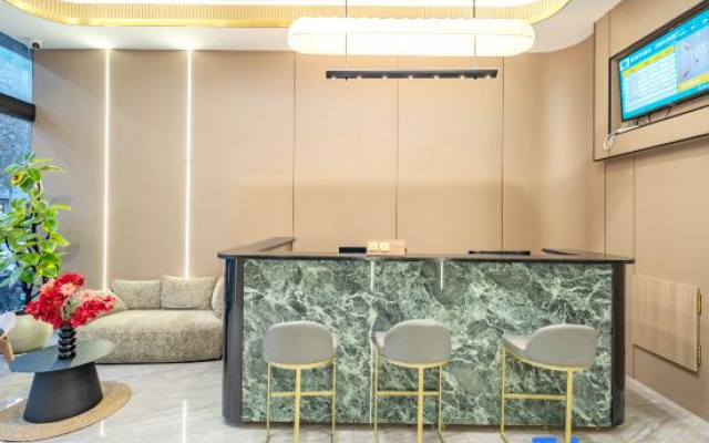 Rest Hotel (Shijiazhuang North Station Youyi North Street)