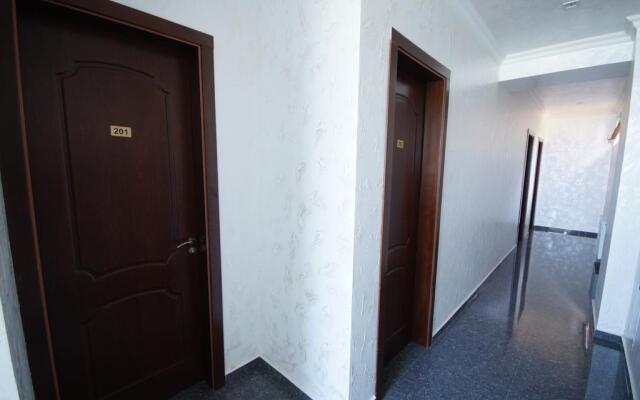 Hotel 725
