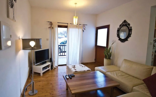 Lania Royal Oak House by TrulyCyprus