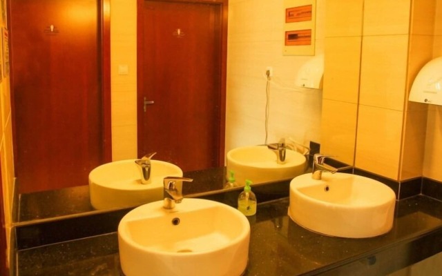 GreenTree Inn Yangzhou Gaoyou Municipal Government Business Hotel