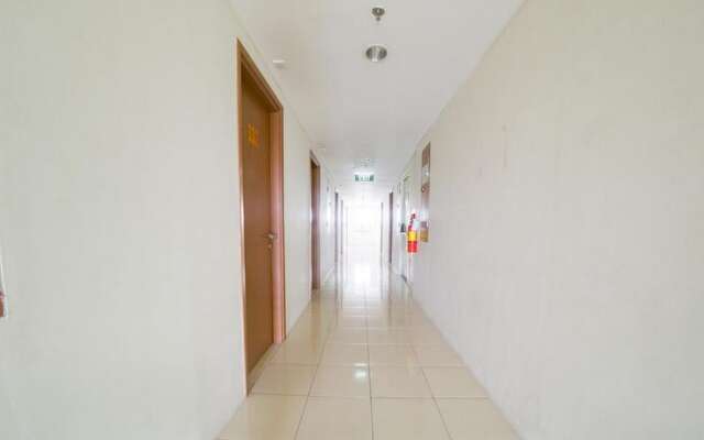 RedDoorz Apartment near Bundaran Satelit Surabaya