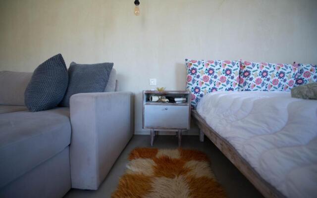 Sinanis Garden House