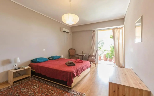 Spacious & Modern flat in Heart of Athens