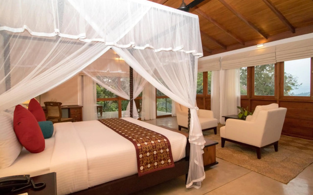 Kings Pavilion Hotel