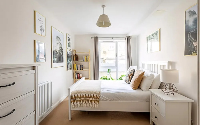 Bright Flat in Historic Whitechapel
